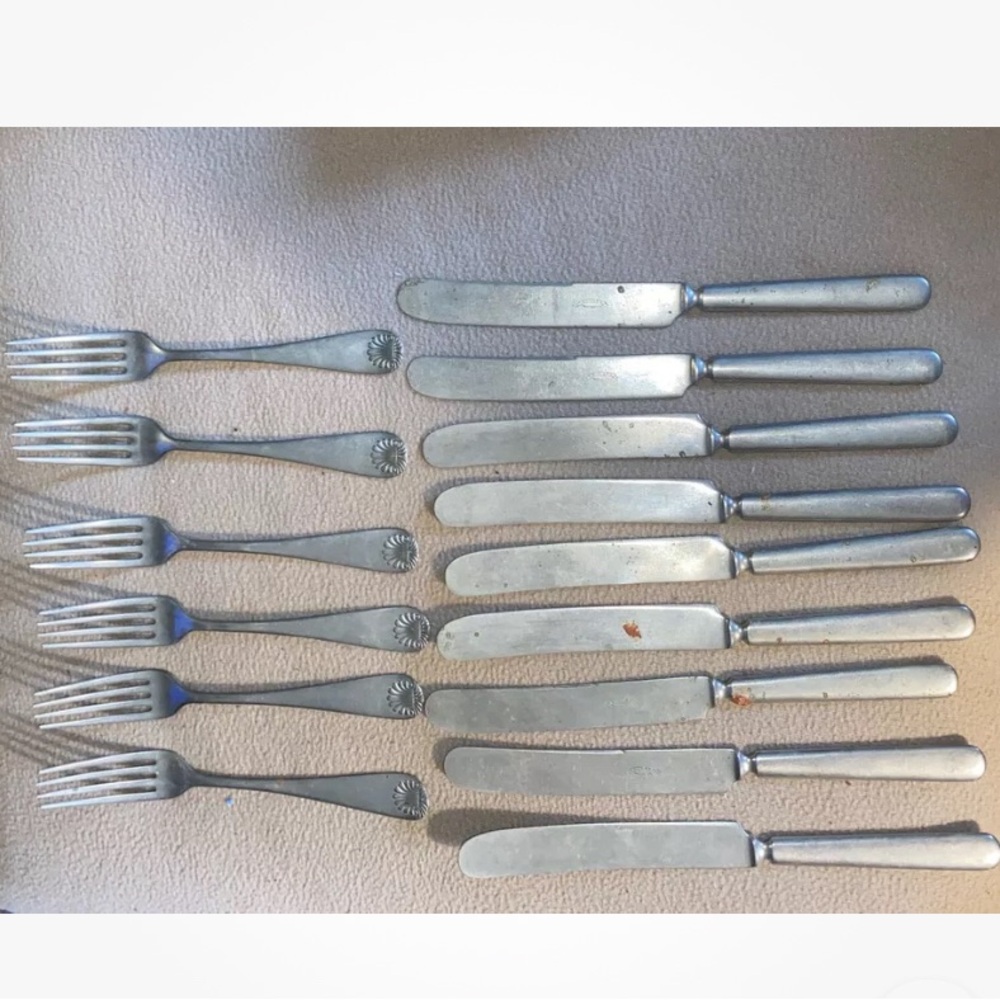 Vintage silver plate old forks & knives Alaska Warranted brand crafts jewelry
